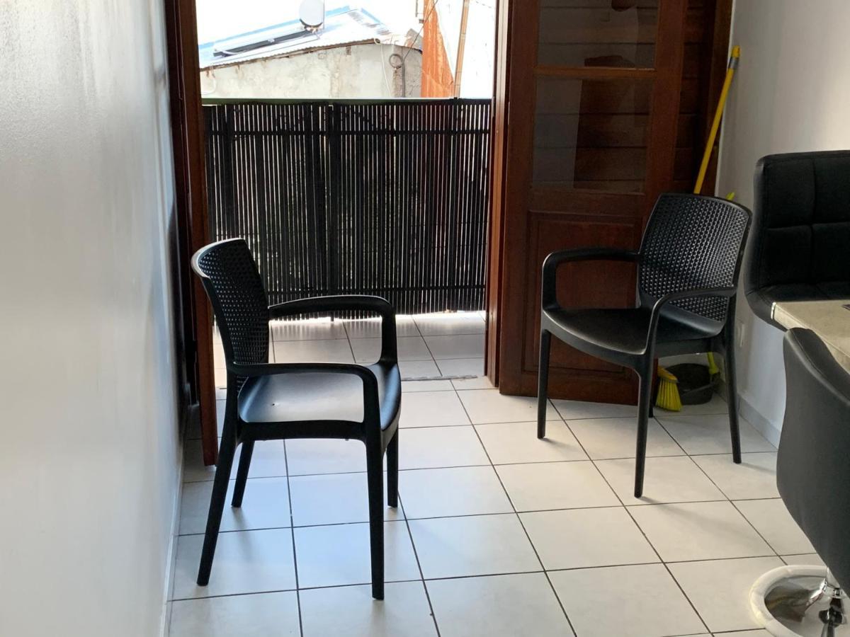 Transit Affaires - Loisirs Apartment Пойнт а Питр Екстериор снимка